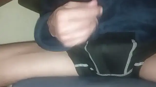 Snapshot of Bigdick666cm chatting on April 29, 1:32 am Bigdick666cm online show from April 29, 1:32 am