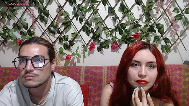 Snapshot of Jack_Emily1 chatting on May 30, 10:18 pm Jack Emily1 online show from May 30, 10:18 pm
