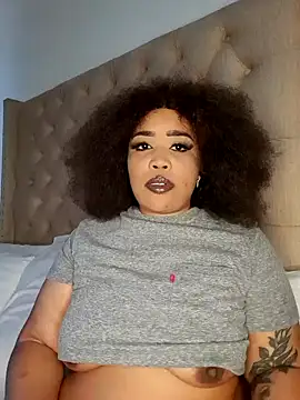 Snapshot of CAMMII_ chatting on January 2, 8:49 am CAMMII online show from January 2, 8:49 am