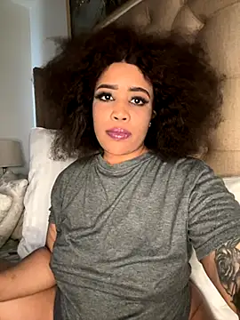 CAMMII  online show from November 16, 11:05 am