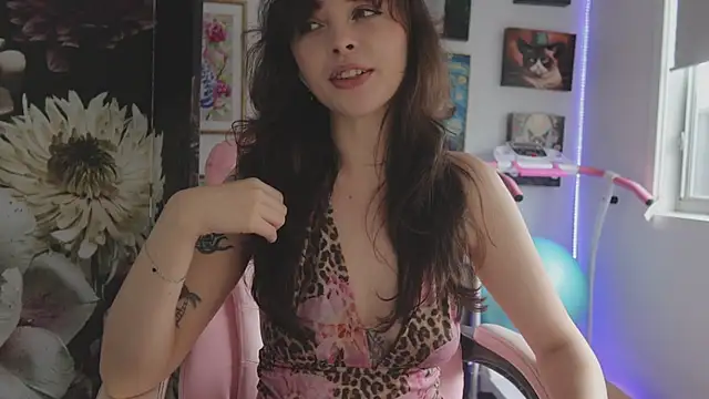 makiyahbelle online show from March 27, 1:33 am