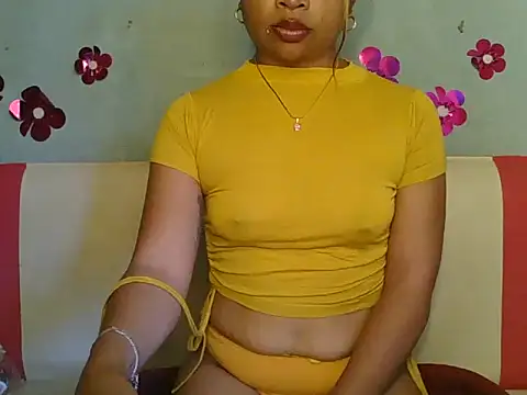 Snapshot of cathy_doll28 chatting on July 6, 4:53 am cathy doll28 online show from July 6, 4:53 am