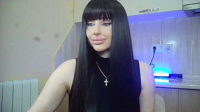 Snapshot of Lady_Joli chatting on May 31, 6:53 pm Lady Joli online show from May 31, 6:53 pm