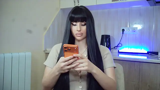 Snapshot of Lady_Joli chatting on July 10, 4:31 pm Lady Joli online show from July 10, 4:31 pm