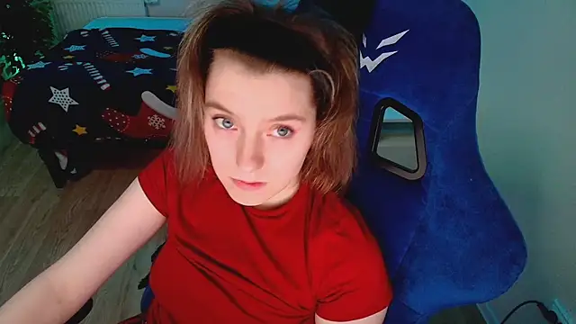 Snapshot of CranberryHot chatting on March 1, 4:53 pm CranberryHot online show from March 1, 4:53 pm