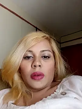 Nainagupta7890 online show from February 8, 7:45 am