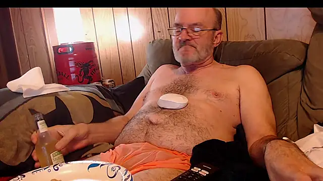 snickers1 online show from February 22, 5:30 am