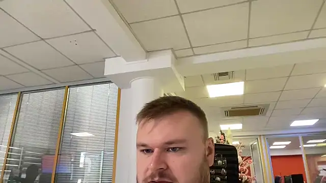 fmodel online show from December 5, 9:51 am