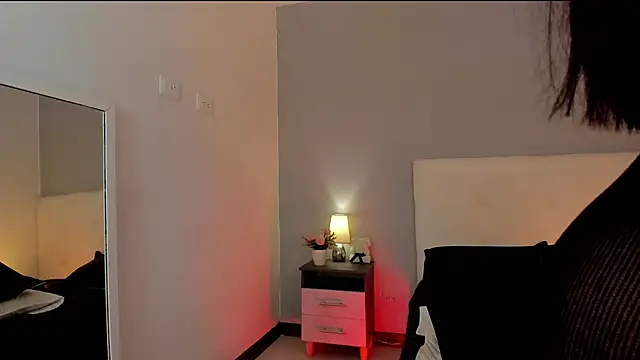 NataliaBuiles online show from March 10, 11:26 am