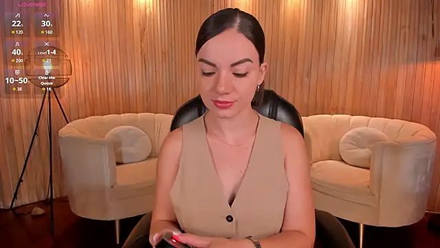 MorganHicks online show from October 19, 5:35 pm