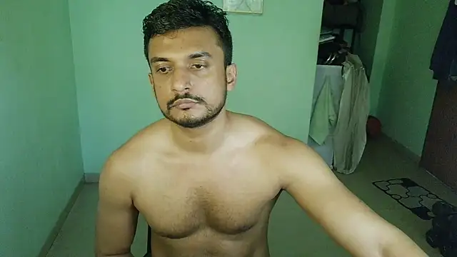 daringcutie online show from March 31, 9:32 am