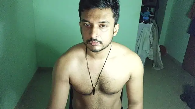 Snapshot of daringcutie chatting on May 21, 12:17 am daringcutie online show from May 21, 12:17 am