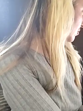 Mllesha74000 online show from March 11, 3:07 pm