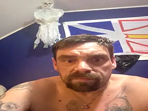 Snapshot of canadacockinme chatting on December 17, 5:35 am canadacockinme online show from December 17, 5:35 am