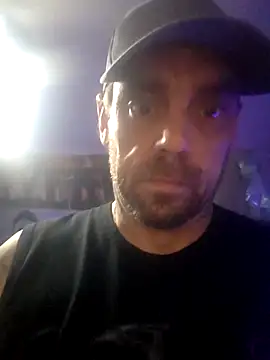 canadacockinme online show from April 2, 6:22 am