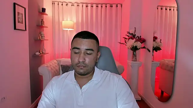 Snapshot of Nick_Moca chatting on June 15, 9:28 pm Nick Moca online show from June 15, 9:28 pm