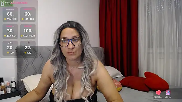 Snapshot of Aphrodite_S32 chatting on June 18, 11:58 am Aphrodite S32 online show from June 18, 11:58 am