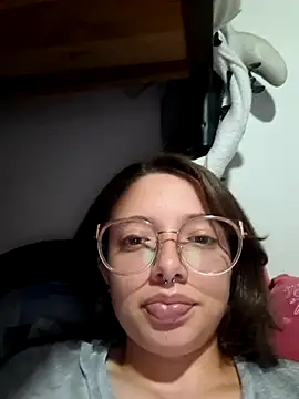 linda-schmidt online show from February 18, 1:45 am