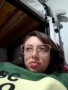 linda-schmidt online show from March 7, 3:58 am