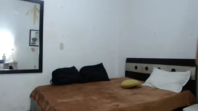 venuz mendoza20 online show from March 11, 1:39 pm