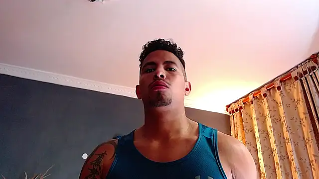 Snapshot of geirge_teacherxx chatting on December 29, 11:08 pm geirge teacherxx online show from December 29, 11:08 pm