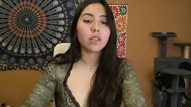 IntimateTales online show from February 22, 4:30 pm