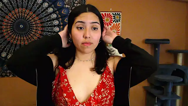 IntimateTales online show from March 17, 4:11 pm