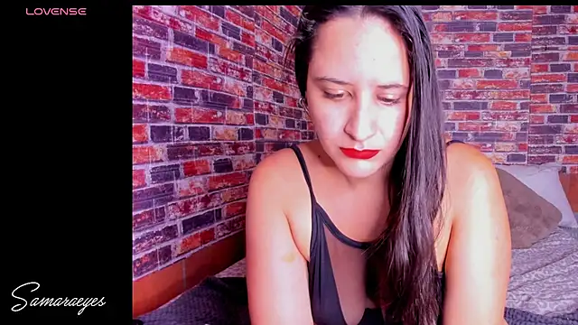 Snapshot of Samara_Eyes chatting on July 28, 12:40 am Samara Eyes online show from July 28, 12:40 am