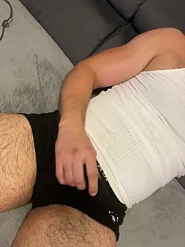 Snapshot of bestofsex99 chatting on September 18, 5:59 pm bestofsex99 online show from September 18, 5:59 pm