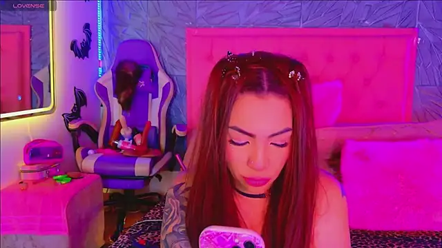 macasweet online show from April 11, 7:45 am