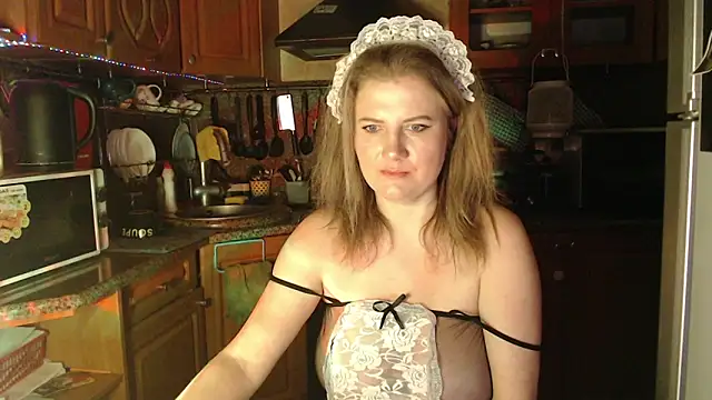 Snapshot of LizaCakes chatting on March 20, 2:53 pm LizaCakes online show from March 20, 2:53 pm