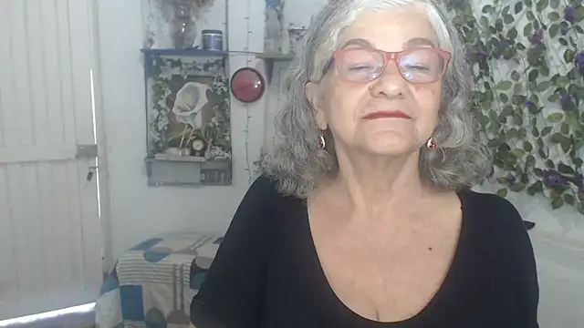 FunnyGrandma online show from March 9, 3:16 pm