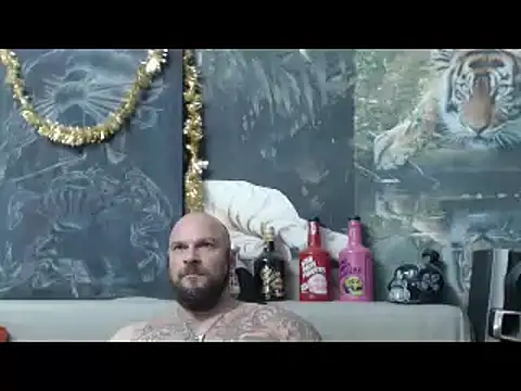 Snapshot of viking_30 chatting on March 11, 6:58 pm viking 30 online show from March 11, 6:58 pm