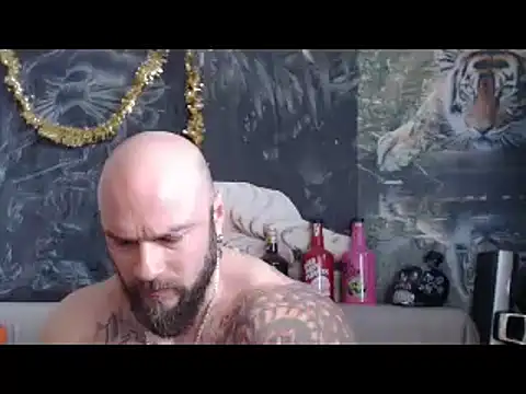 Snapshot of viking_30 chatting on March 12, 7:36 am viking 30 online show from March 12, 7:36 am