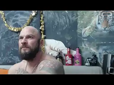 Snapshot of viking_30 chatting on March 13, 6:14 pm viking 30 online show from March 13, 6:14 pm