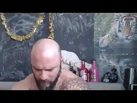 Snapshot of viking_30 chatting on March 16, 6:39 am viking 30 online show from March 16, 6:39 am