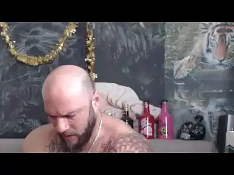 Snapshot of viking_30 chatting on March 25, 7:36 am viking 30 online show from March 25, 7:36 am