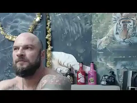 Snapshot of viking_30 chatting on April 3, 6:28 pm viking 30 online show from April 3, 6:28 pm