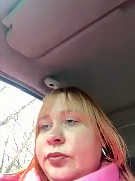 Model9798 online show from February 7, 11:01 am