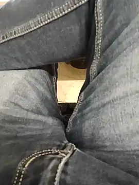 Snapshot of coolrocky346 chatting on February 14, 11:53 am coolrocky346 online show from February 14, 11:53 am