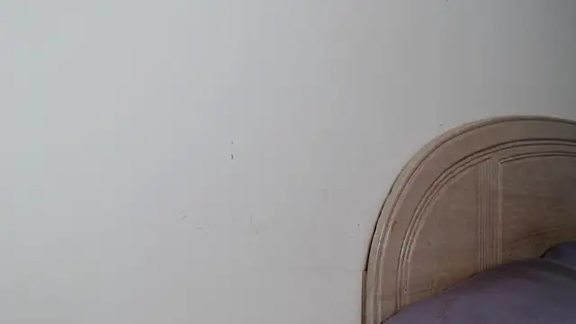 Snapshot of Loves_Aura chatting on February 2, 12:09 am Loves Aura online show from February 2, 12:09 am