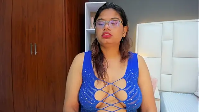 yeral2017 online show from December 2, 4:57 pm