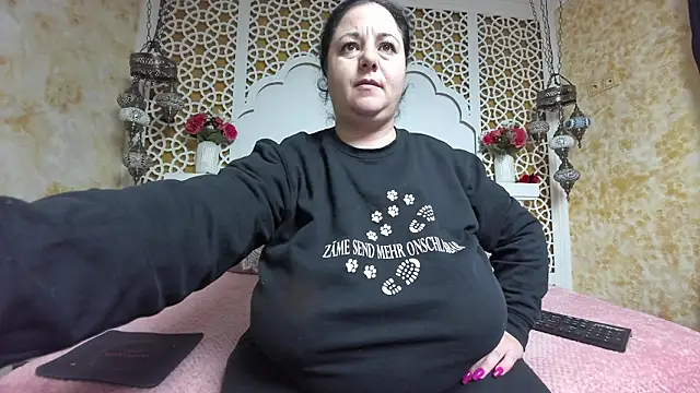 AleshaArabian online show from February 24, 5:05 am