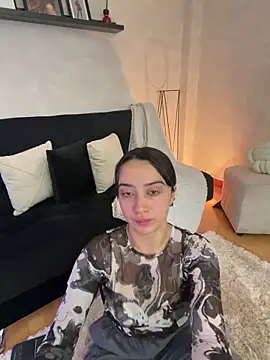 EmmyEvans1 online show from April 2, 8:06 pm