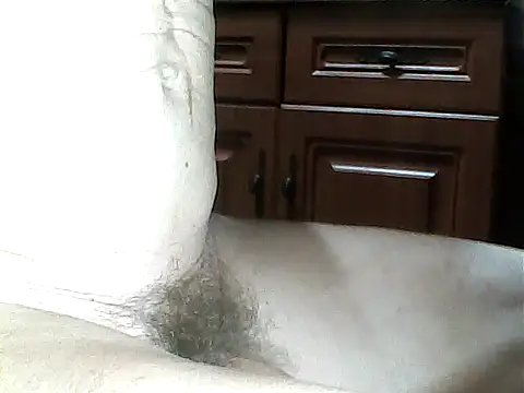 Snapshot of abbysCake chatting on December 10, 8:40 am abbysCake online show from December 10, 8:40 am