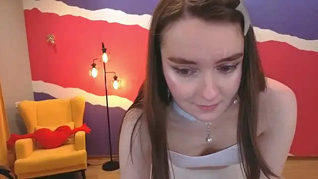 Snapshot of CloudGrace chatting on February 25, 6:17 pm CloudGrace online show from February 25, 6:17 pm