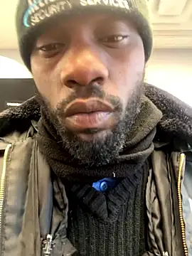 Snapshot of danieldonte chatting on January 18, 1:48 pm danieldonte online show from January 18, 1:48 pm