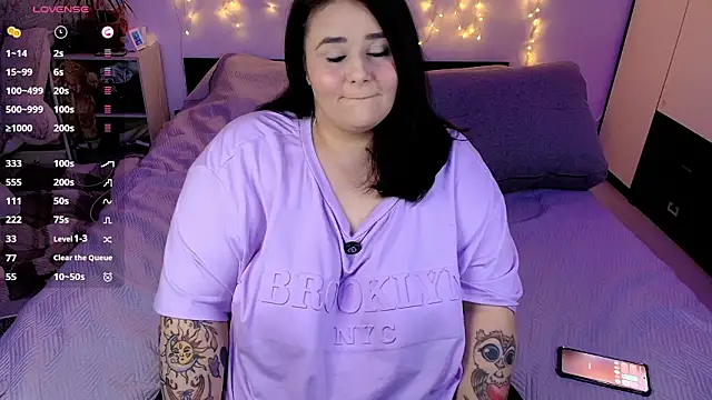 naughtykiss online show from March 6, 3:52 pm