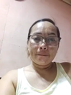 asianwet4u online show from April 15, 6:42 am