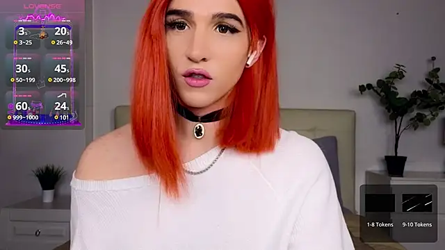 Snapshot of HelenSpellman chatting on December 5, 8:22 pm HelenSpellman online show from December 5, 8:22 pm